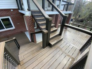 trex cocktail rail with 6x6 posts